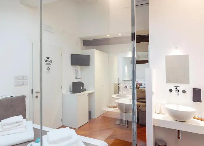 Soul Of Vicolo Del Vo' Alojamento de Acomodação e Pequeno-almoço 4*